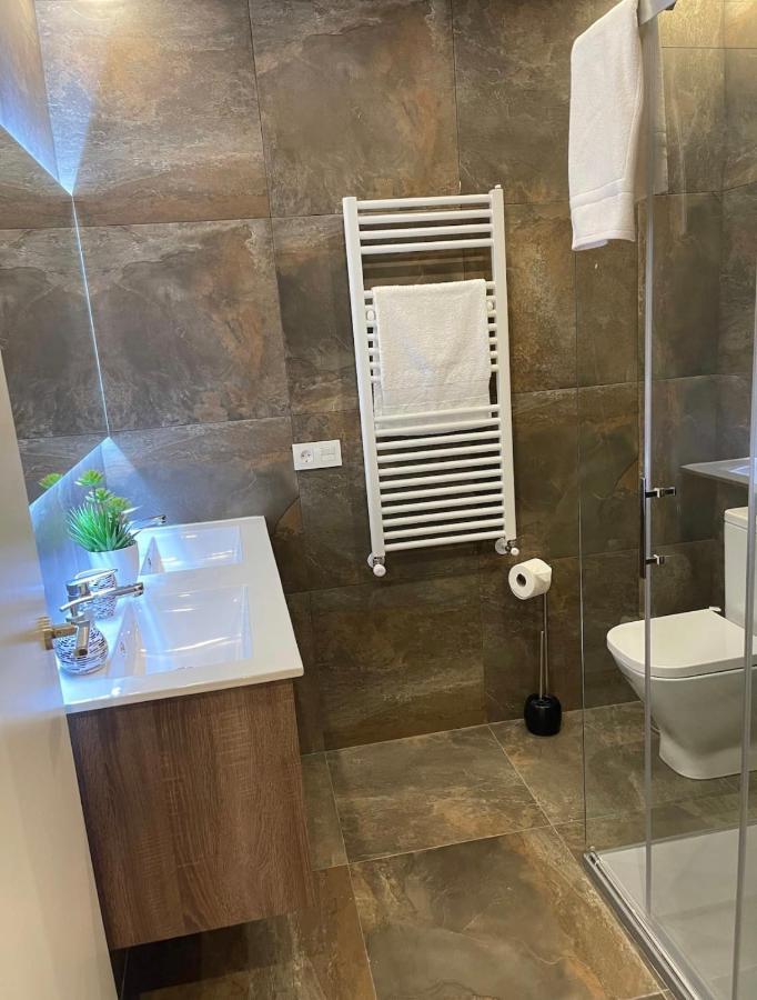 Suite Privada Frente A La Piscina Para 2 Personas Con Sofa Cama Para 2 Mas 4P No Es Casa Completa San Vicente Raspeig Exteriér fotografie