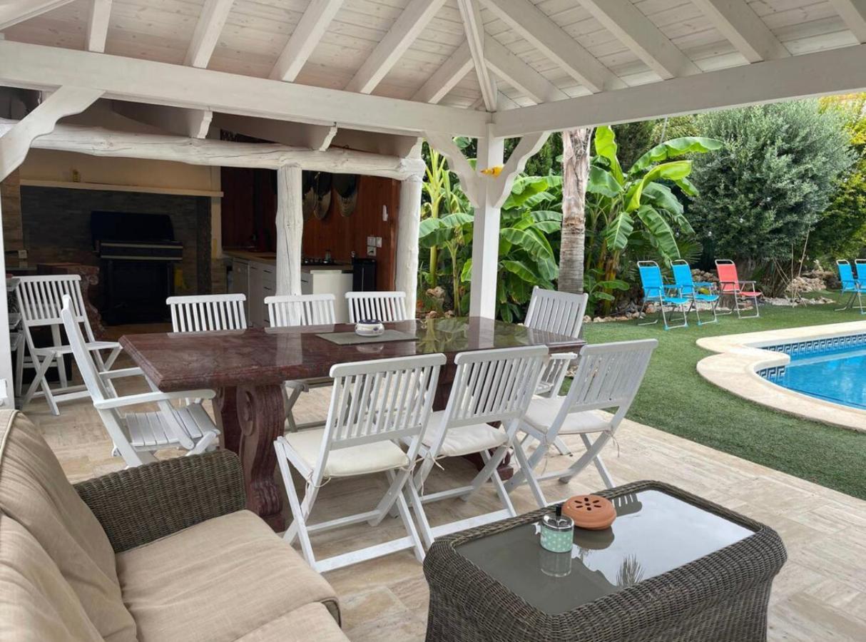 Suite Privada Frente A La Piscina Para 2 Personas Con Sofa Cama Para 2 Mas 4P No Es Casa Completa San Vicente Raspeig Exteriér fotografie