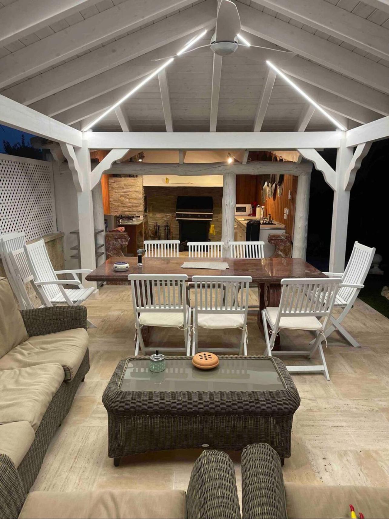 Suite Privada Frente A La Piscina Para 2 Personas Con Sofa Cama Para 2 Mas 4P No Es Casa Completa San Vicente Raspeig Exteriér fotografie