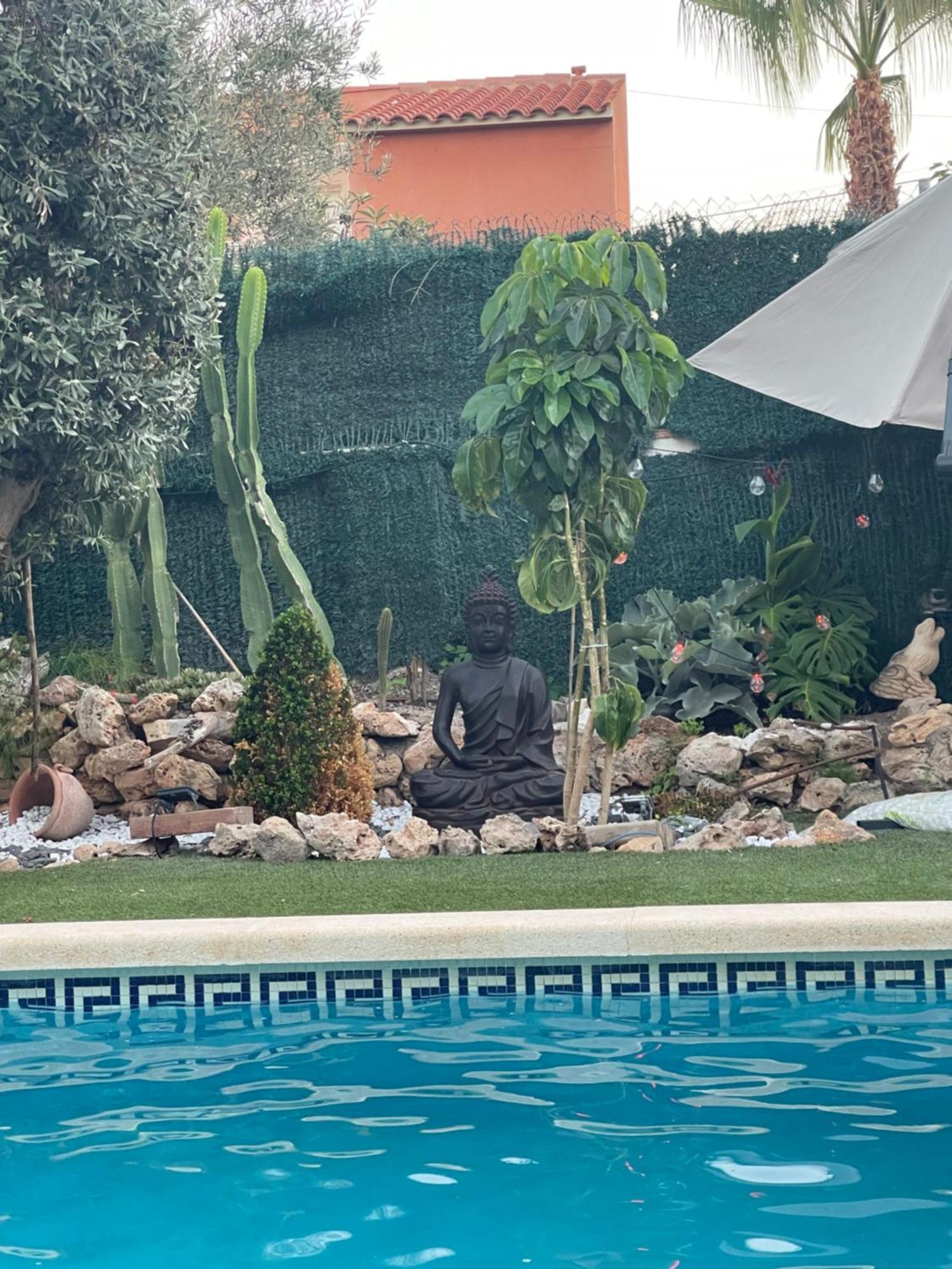 Suite Privada Frente A La Piscina Para 2 Personas Con Sofa Cama Para 2 Mas 4P No Es Casa Completa San Vicente Raspeig Exteriér fotografie