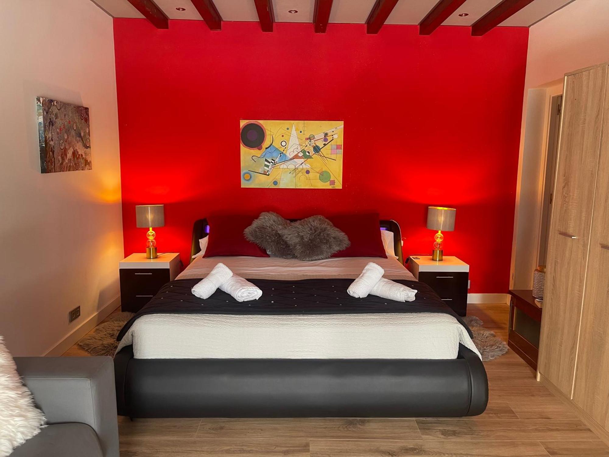 Suite Privada Frente A La Piscina Para 2 Personas Con Sofa Cama Para 2 Mas 4P No Es Casa Completa San Vicente Raspeig Exteriér fotografie